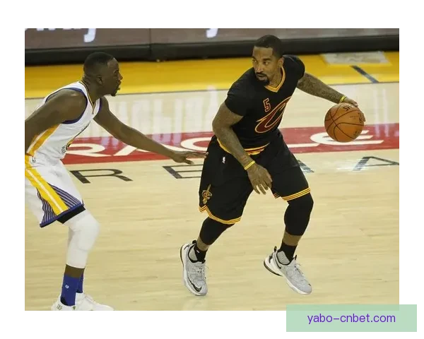 篮网以50%命中率和场均6.2分续签马拉奇史密斯第二份10天短合同